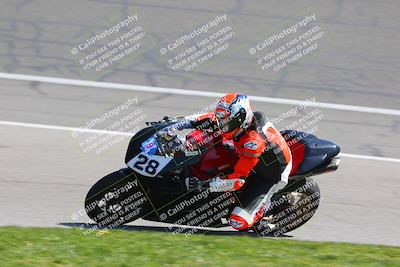 media/Mar-19-2022-Fastrack Riders (Sat) [[4e7522d738]]/Level 5 Race/Turn 3 and 4/